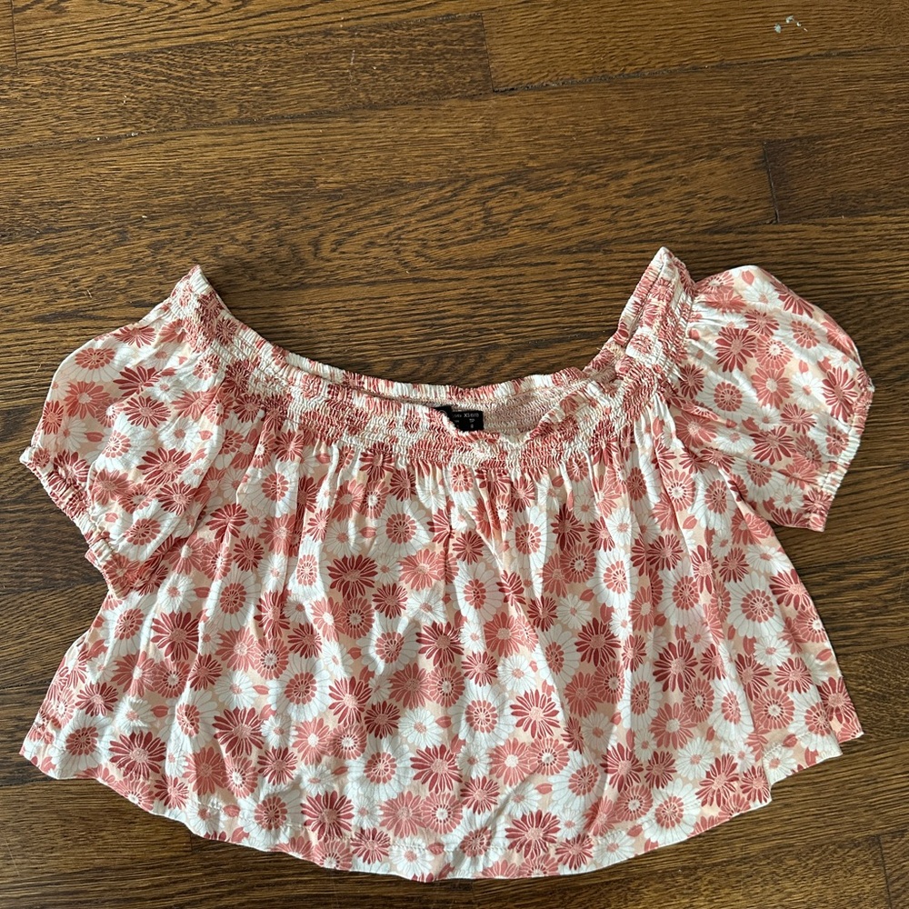 Volcom cropped top